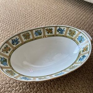 hutchenreuther Kensington oval dish 12x8